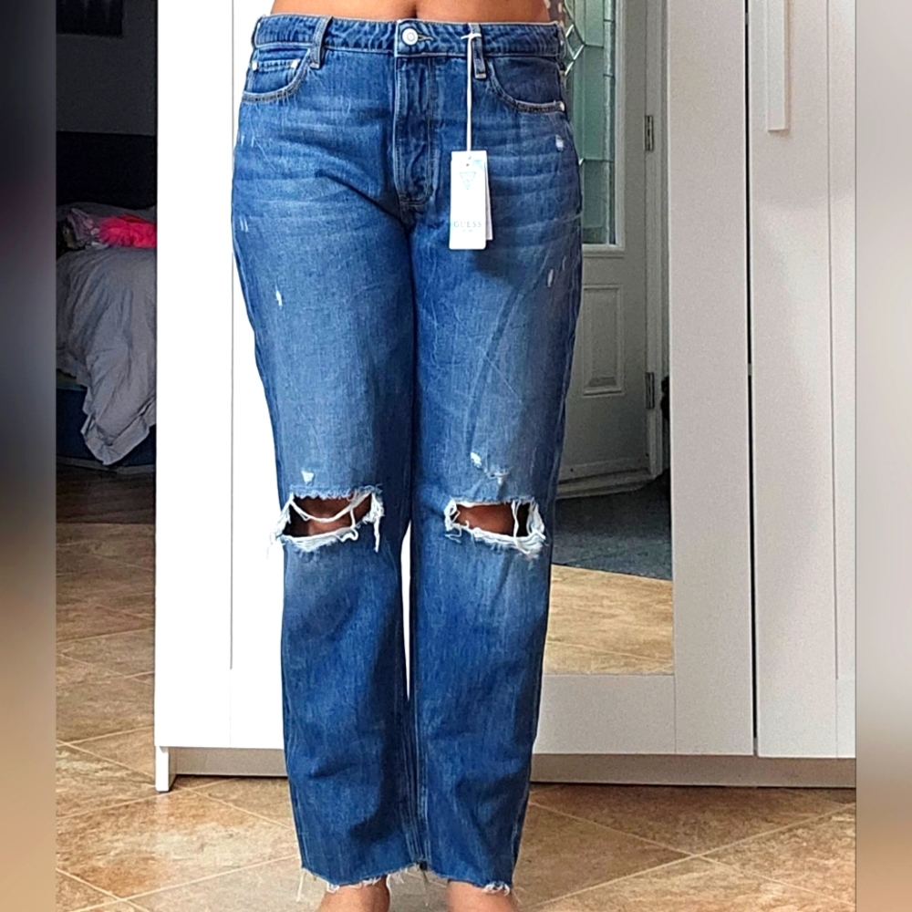 NWT Guess distressed jeans